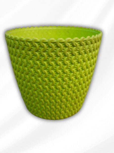 Poppy Pot Green in 7 Inch Plastic Pot